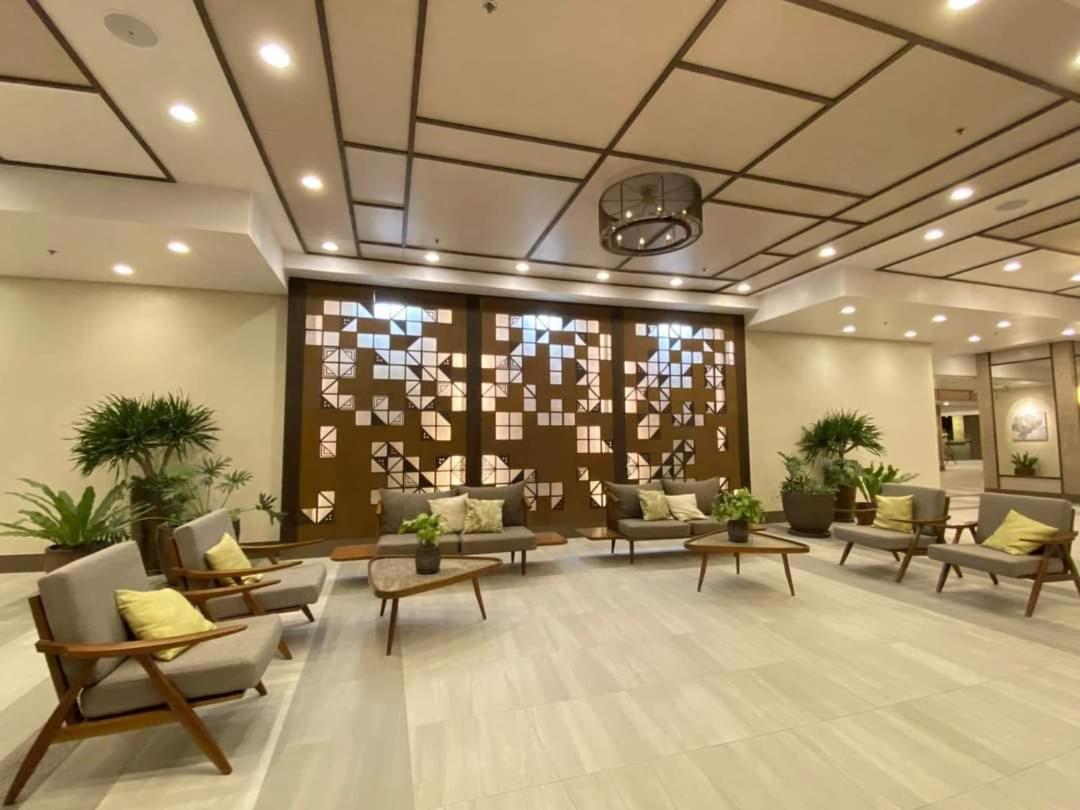 Infina Towers Project 4 Aurora Boulevard Quezon City Manila Exterior photo